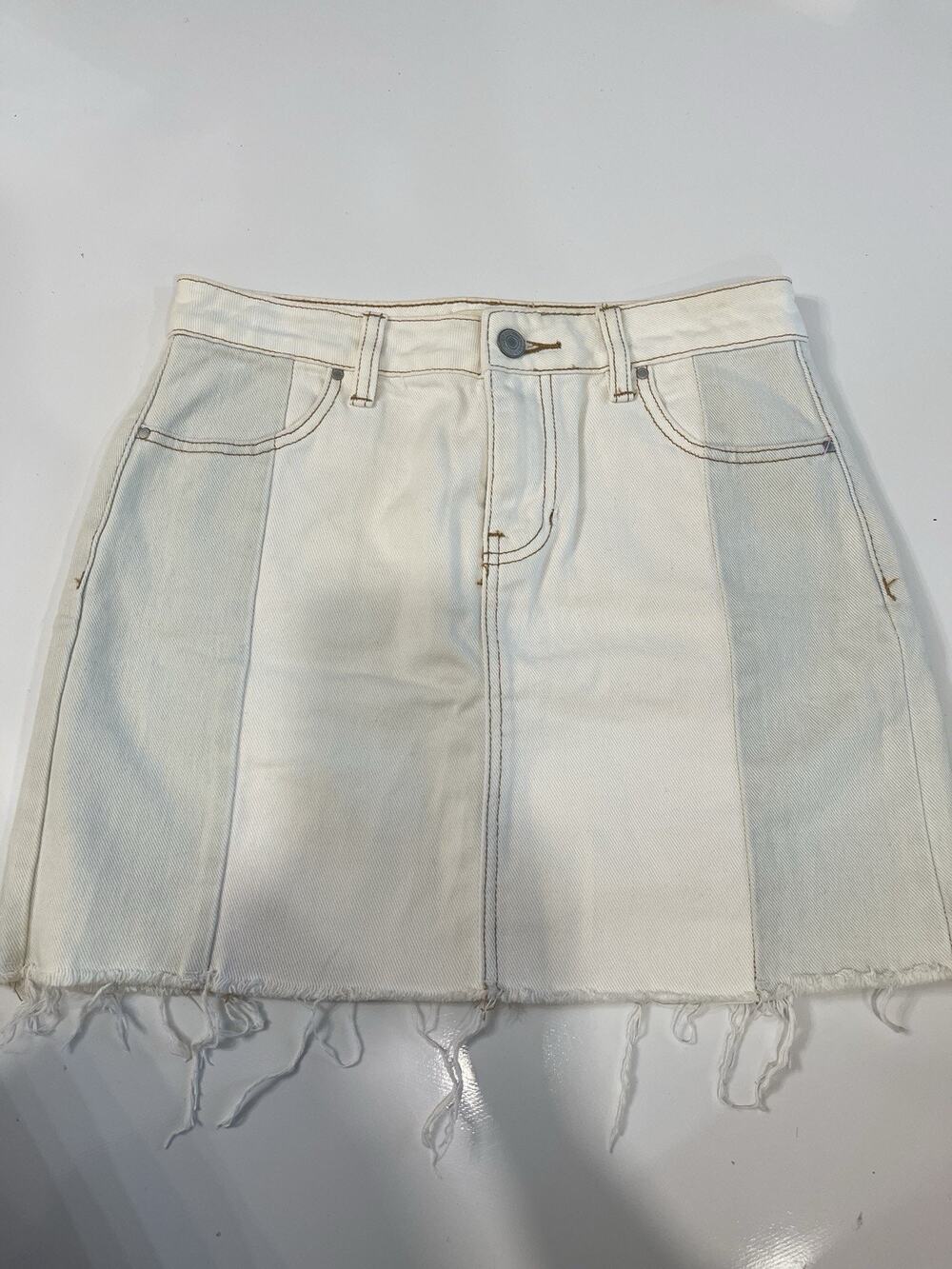 Pacsun Skirt Womens 25 Blue Denim Front Zip Distressed Casual Pockets 25x15 GF